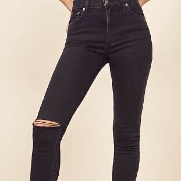 Reformation Denim - Reformation Faded Black Wash Destroyed Jeans Denim Skinny🌻